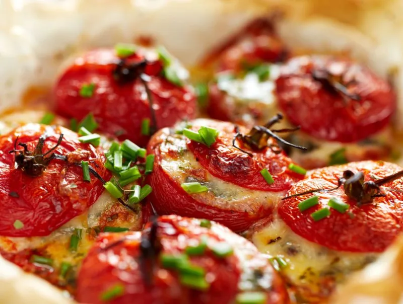 paradajz punjen mozzarellom
