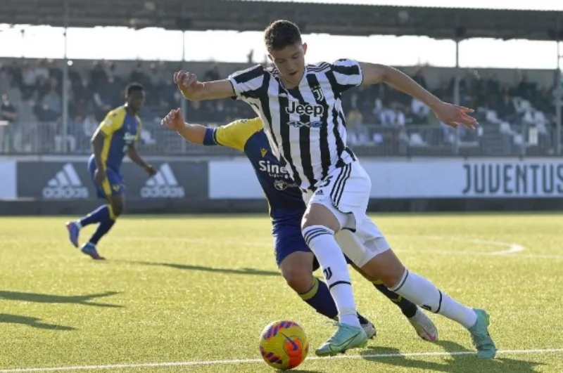 juventus tarik 4