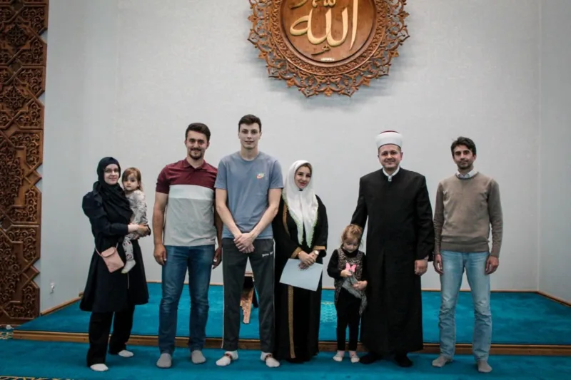 ahmedhodzic_supruga_islam