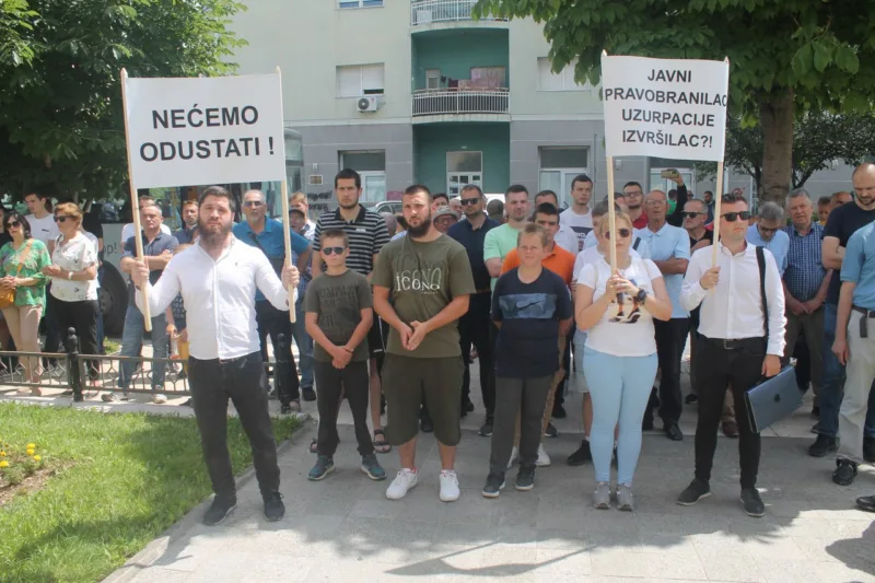 imami-mostar-protesti-3