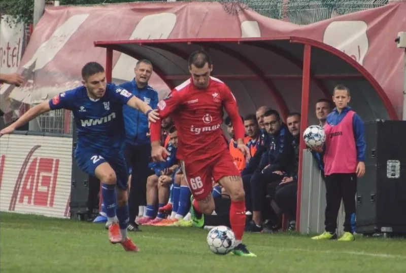 jakupovic 4