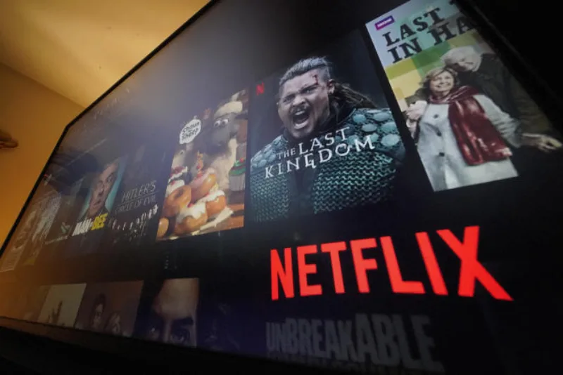 Earns Netflix
