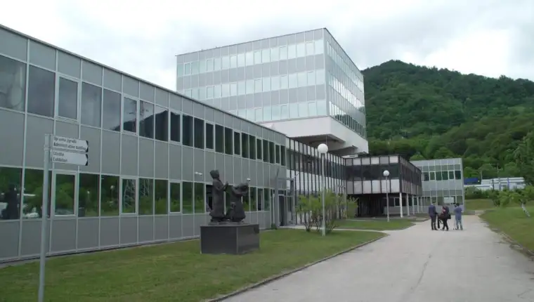 memorijalni centar srebrenica