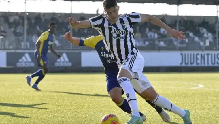 juventus tarik 4