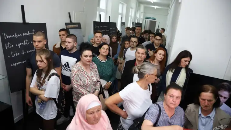 putujuca_izlozba_srebrenica