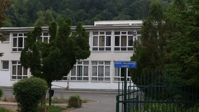 lukavac skola pucnjava aa (1)