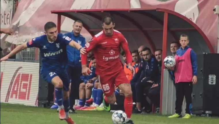 jakupovic 4