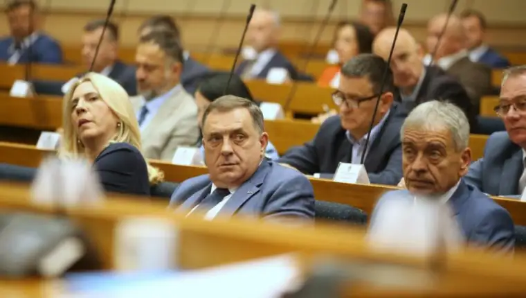 dodik nsrs