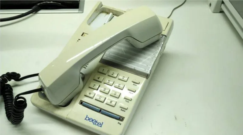fiksni_telefon