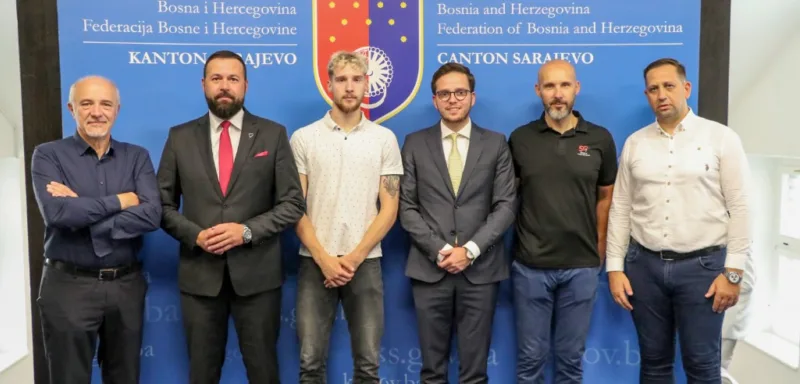 husic kanton 4