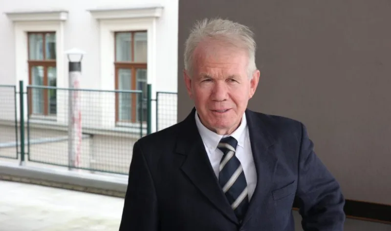 asim crnalić