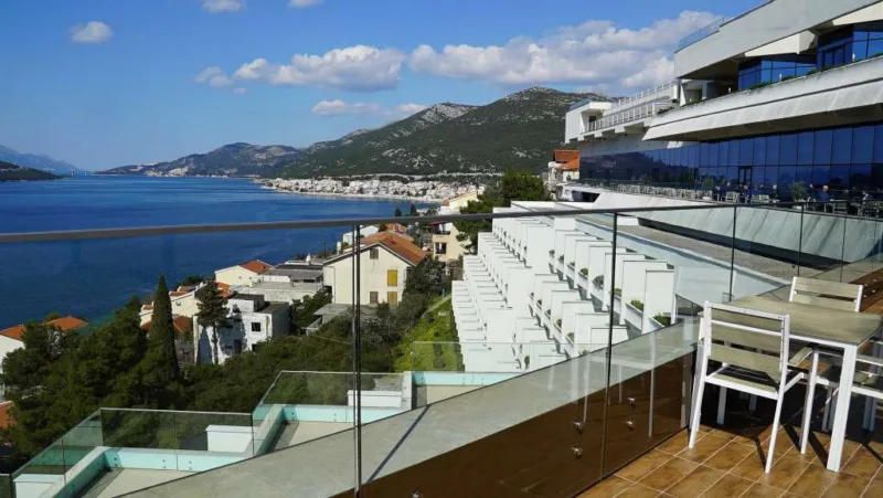 neum