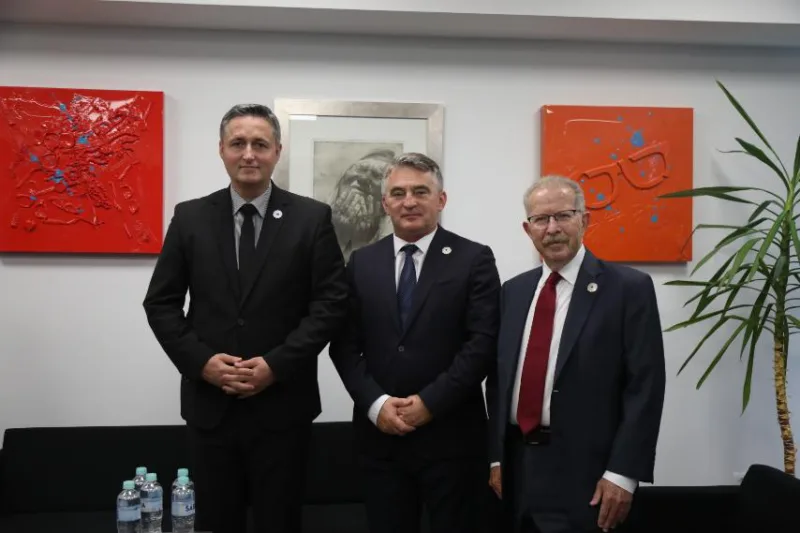komsic becirovic rosensaft