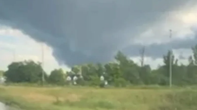 chicago tornado 4