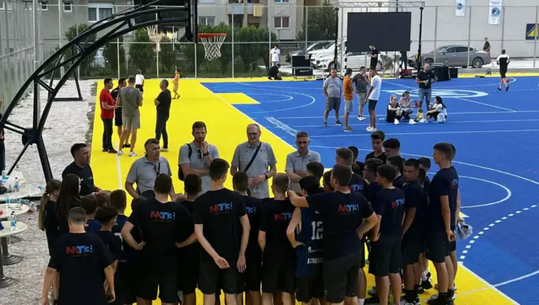 mirza_teletovic_kosarkaski_teren