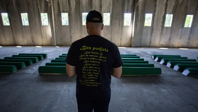 AA-OPROSTAJ_S_30_ZRTAVA_GENOCIDA (2)