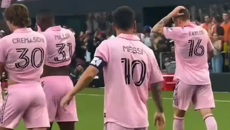 messi 4