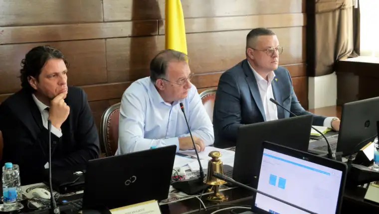 Vlada FBiH