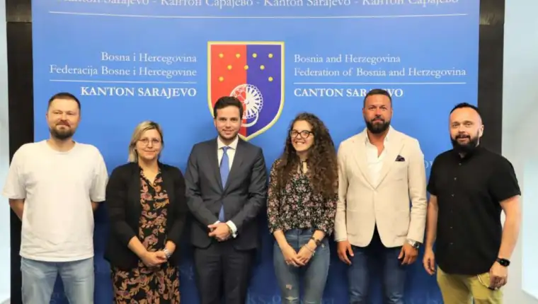 vlada ks mladi