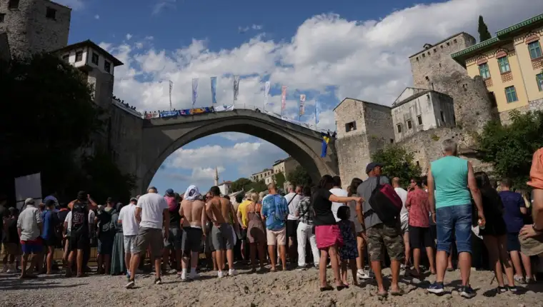 skokovi_stari_most3