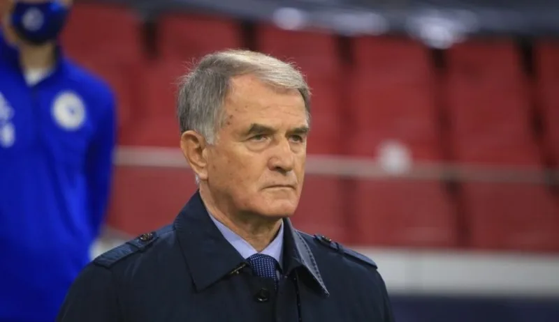 dušan bajević