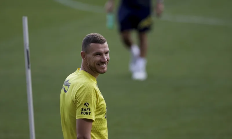 AA-20230816-31932068-31932067-TRENING_FENERBAHCEA