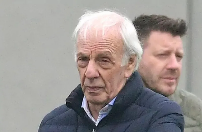 menotti 4