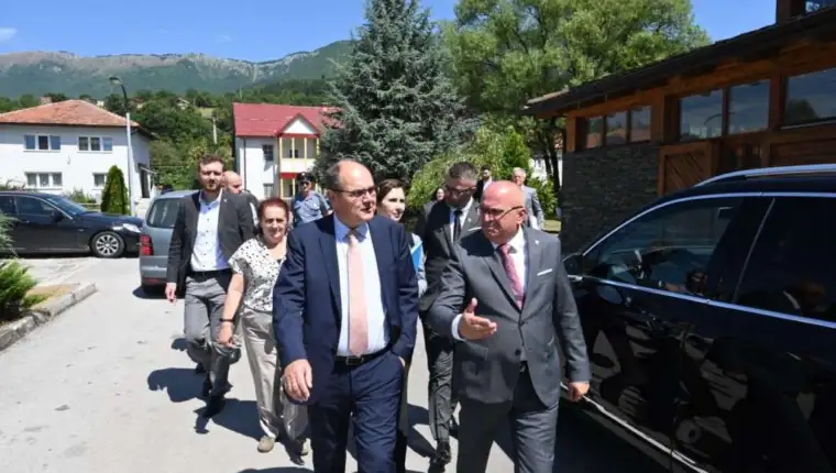 schmidt travnik