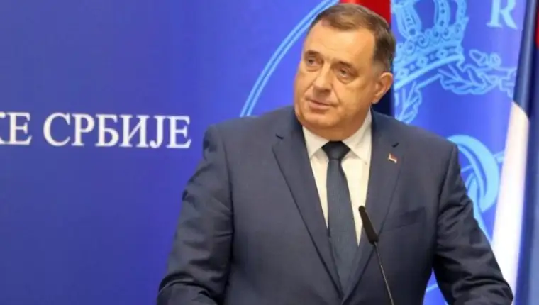 dodik press vucic
