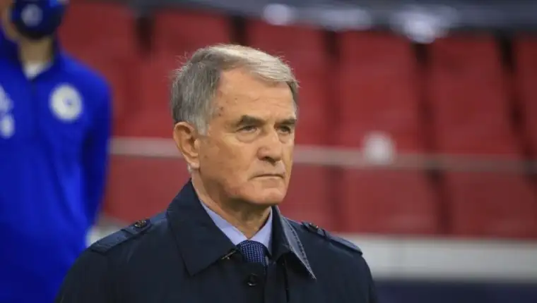 dušan bajević