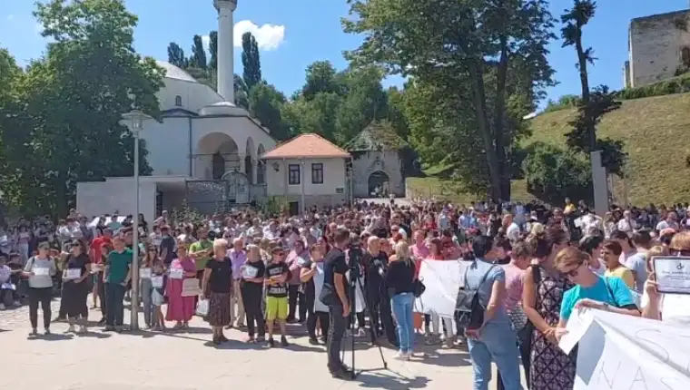 gradacac protesti