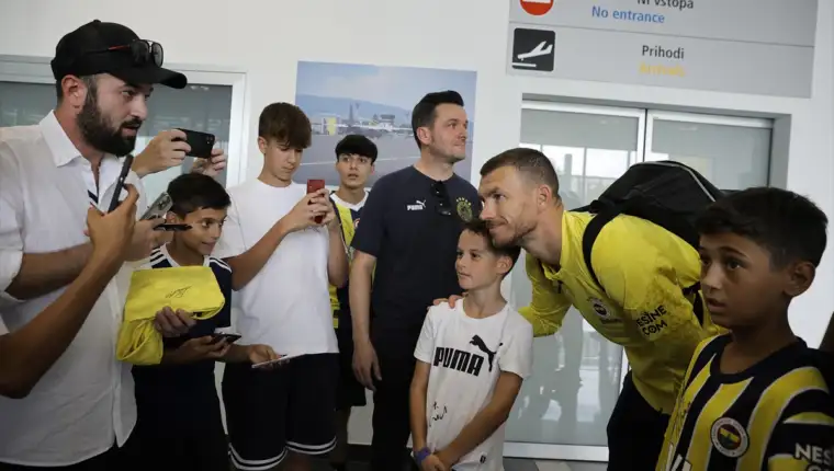 AA-FUDBALERI_FENERBAHCEA_DOPUTOVALI_U_MARIBOR_DZEKO_IZAZVAO_POSEBNU_PAZNJU (20)