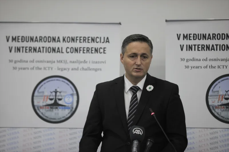 denis becirović