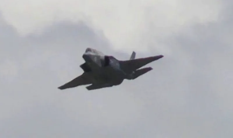 avion 3