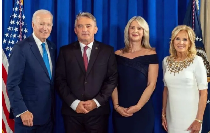 komsic biden 1