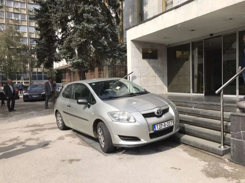 vukanovic_automobil