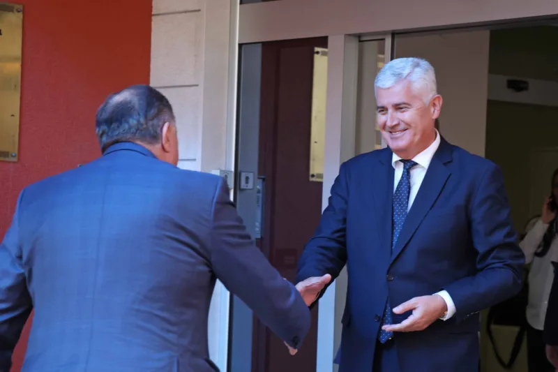 U Mostaru počeo sastanak državnih koalicijskih partnera