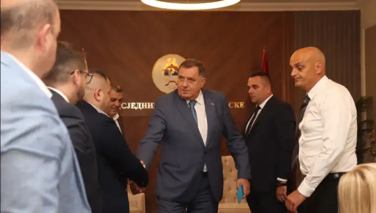 milorad dodik s