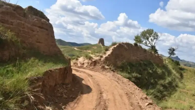 kineski zid rupa