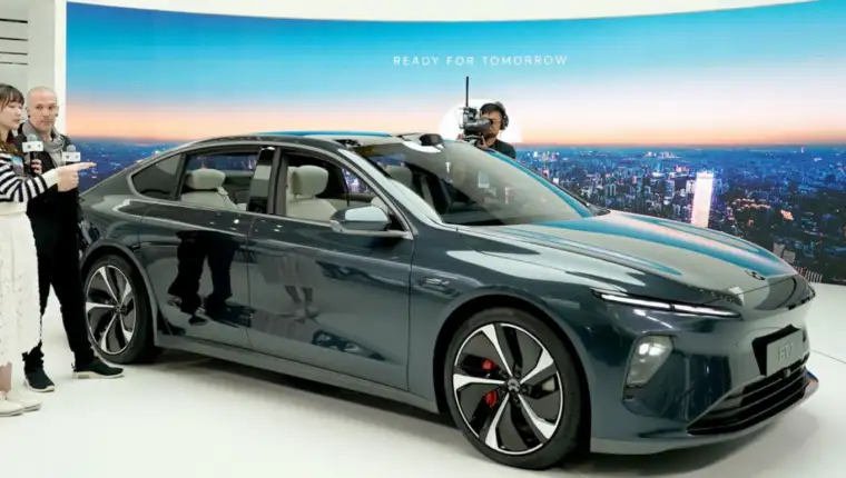 kineski automobili