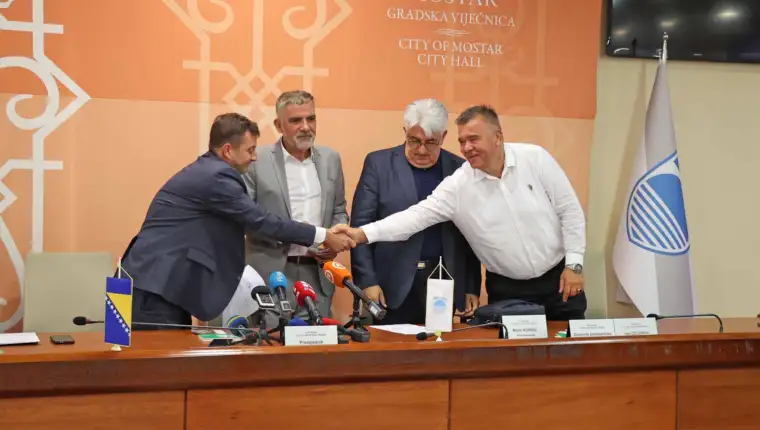 Potpisan ugovor za početak izgradnje Olimpijskog bazena u Mostaru
