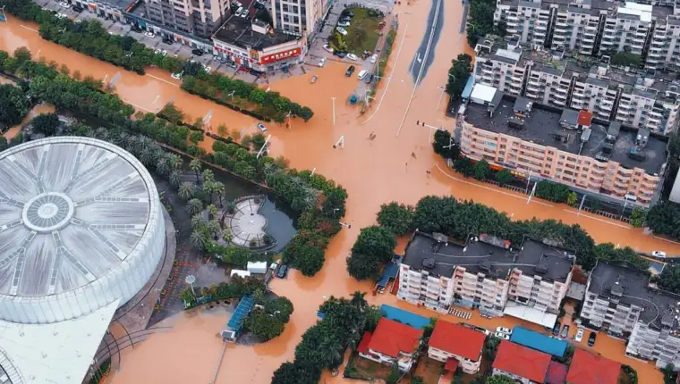 kina poplave