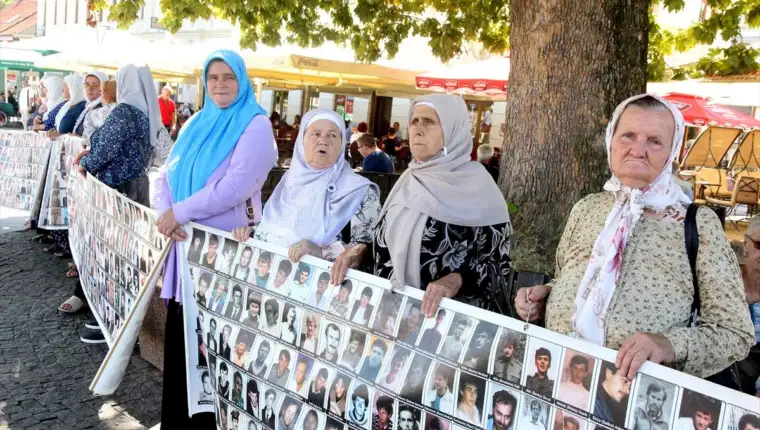 majke_srebrenice