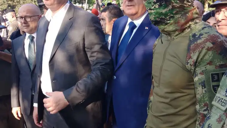 dodik-vucic-srbija-vojska