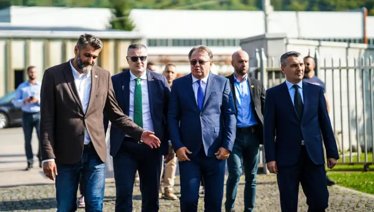 vojin, neša, emir, dizdar