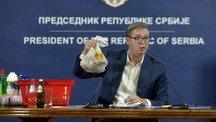 ALEKSANDAR VUČIĆ