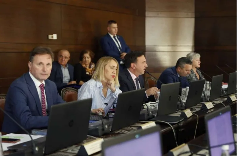 vlada fbih 6
