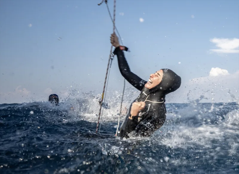 AA-20231017-32430969-32430962-TURKINJA_ERCUMEN_POSTAVILA_SVJETSKI_REKORD_ZARONILA_NA_DUBINU_OD_106_METARA_BEZ_PERAJA