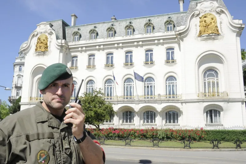 austrija vojska francuska ambasada