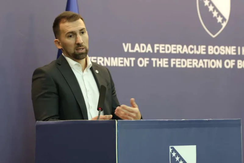 adnan delić